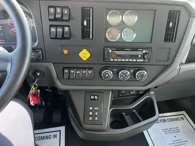 2024 Kenworth T280