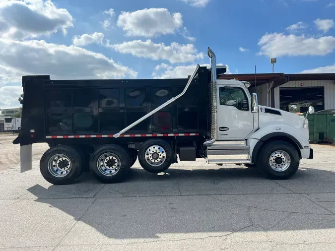 2026 Kenworth T880