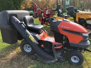 2010 Husqvarna YTH2348
