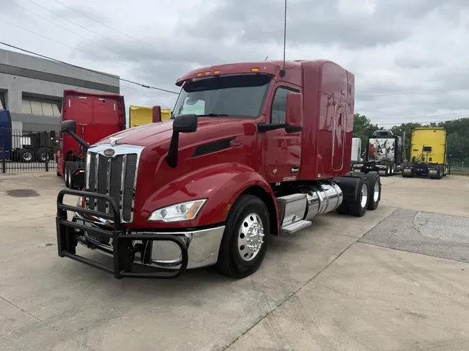 2022 Peterbilt 579
