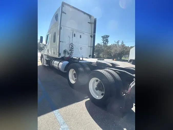 2021 FREIGHTLINER/MERCEDES NEW CASCADIA PX12664