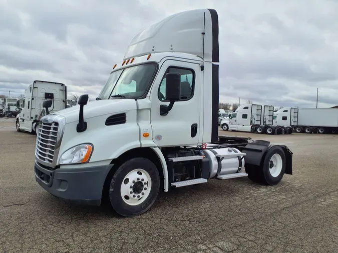 2017 FREIGHTLINER/MERCEDES CASCADIA 113a7a58ea5380803872fb40b4a4145e8fb