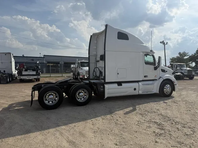 2022 Peterbilt 579
