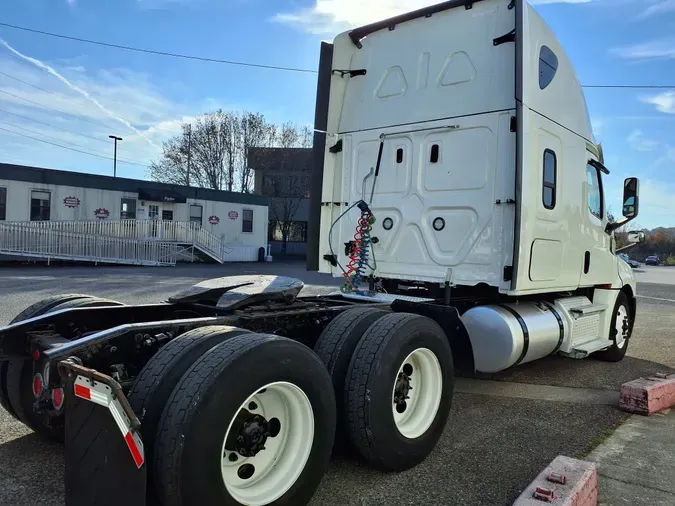 2020 FREIGHTLINER/MERCEDES NEW CASCADIA PX12664