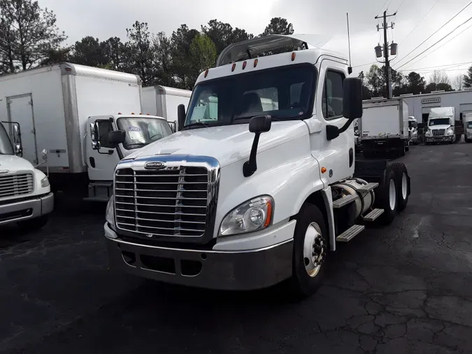 2016 FREIGHTLINER/MERCEDES CASCADIA 125a7abd10548779a07d2599bc0b7932dac