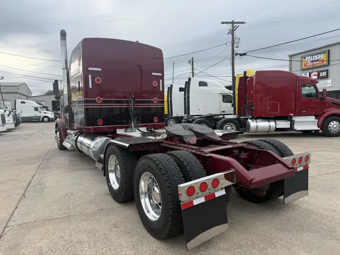 2024 Kenworth W900a7ad77d28bcf61803230f1f205b0e24d