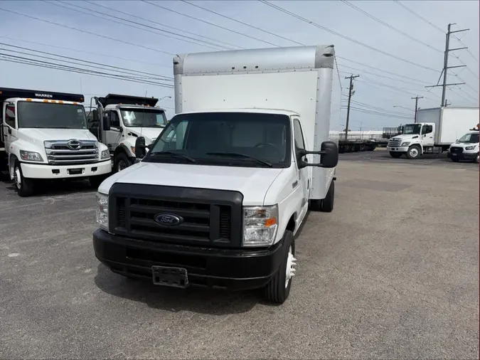 2019 Ford E-450