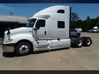 2019 NAVISTAR INTERNATIONAL LT625 SLPR CAB