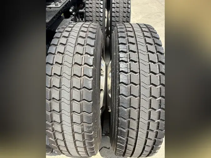 2022 Peterbilt 579