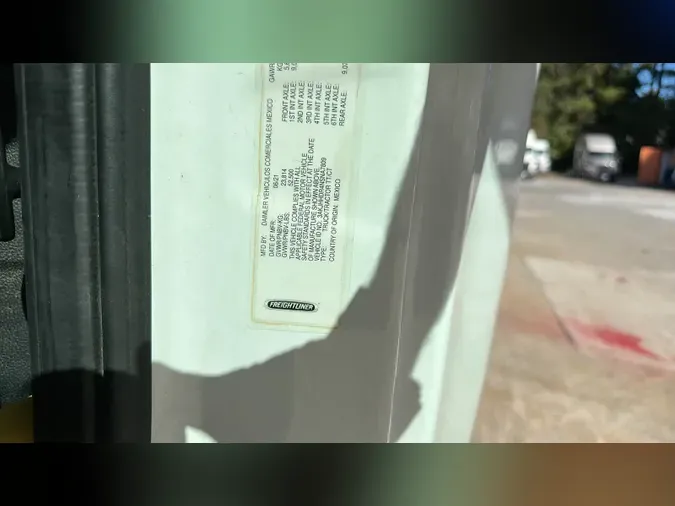 2022 Freightliner Cascadia 126