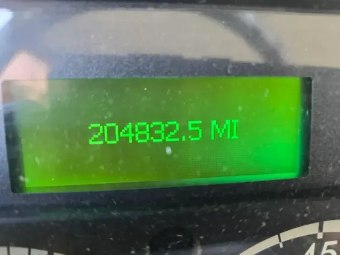 2016 FREIGHTLINER M2 106