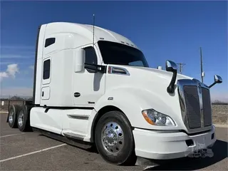 2022 KENWORTH T680