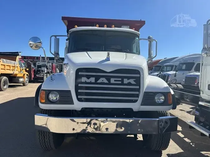 2006 MACK GRANITE CV713