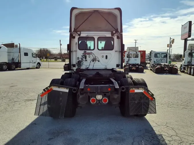 2019 FREIGHTLINER/MERCEDES CASCADIA 125