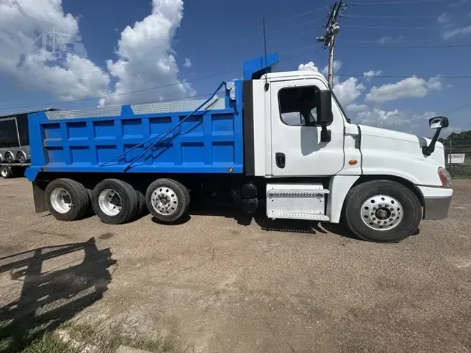 2018 FREIGHTLINER CASCADIA 125