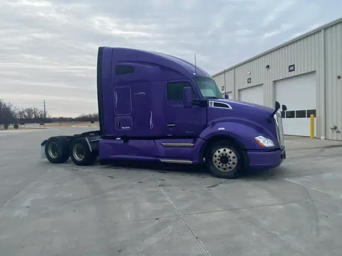 2020 Kenworth T680