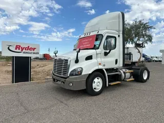 2017 FREIGHTLINER CASCADIA 113