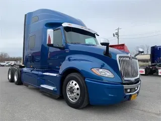2019 INTERNATIONAL LT