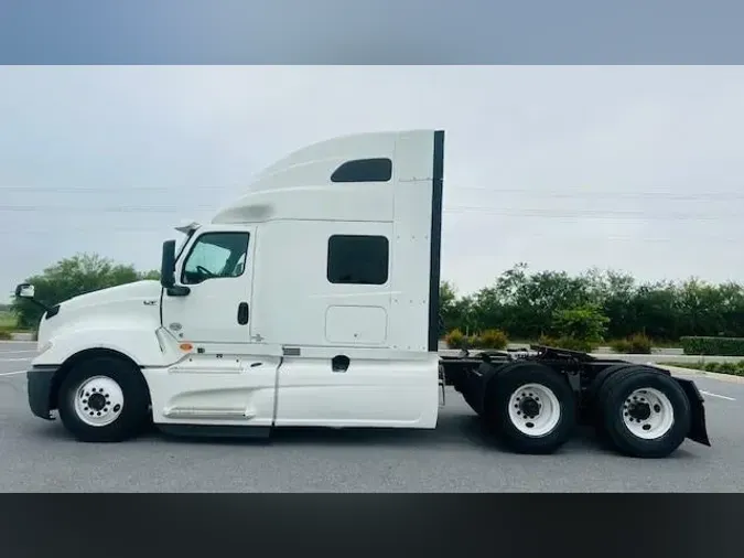 2019 International LT625