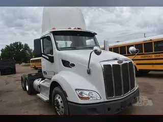 2018 PETERBILT 579