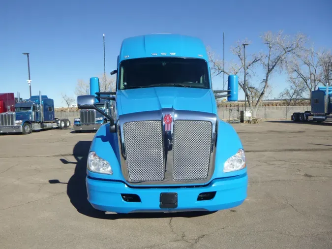 2021 Kenworth T680