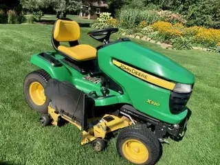 2013 John Deere X320