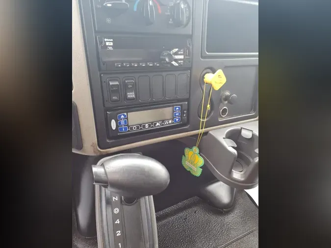 2019 NAVISTAR INTERNATIONAL 4300