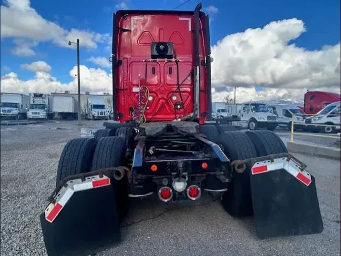 2019 FREIGHTLINER/MERCEDES CASCADIA 125