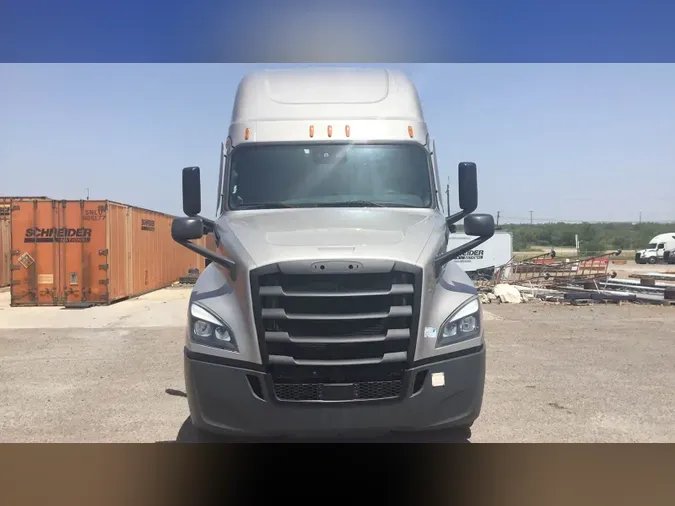 2023 Freightliner Cascadia