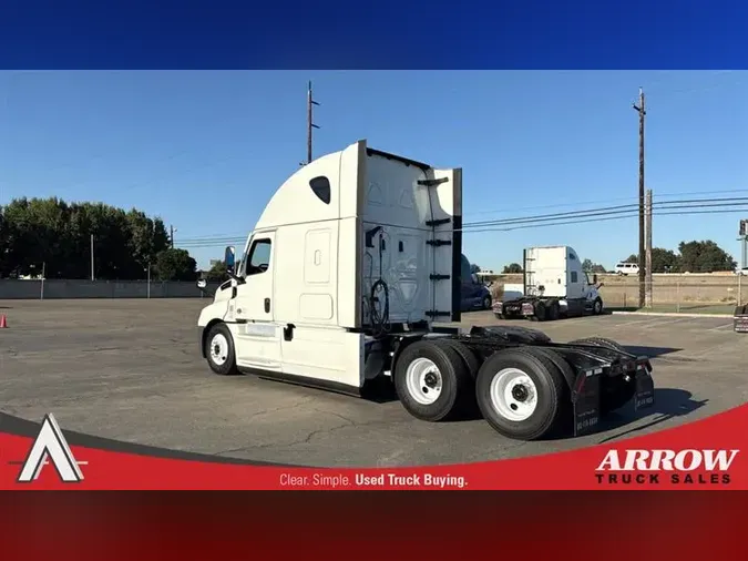 2022 FREIGHTLINER CA126a7e28ffccbc781e86d93fe6c668aab12