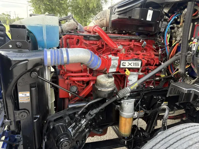 2022 Peterbilt 579