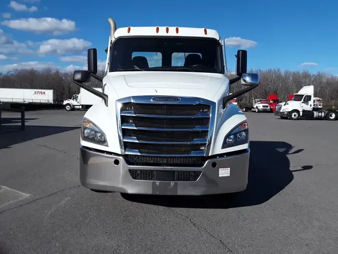 2021 FREIGHTLINER/MERCEDES NEW CASCADIA PX12664