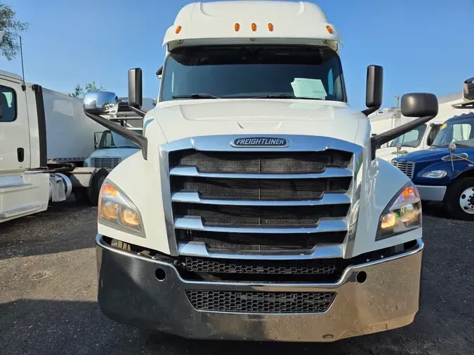 2019 FREIGHTLINER NEW CASCADIA PX12664
