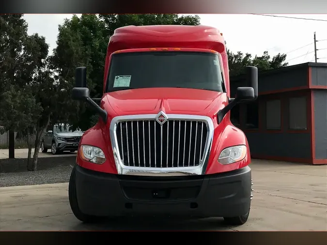 2021 INT LT625 6x4