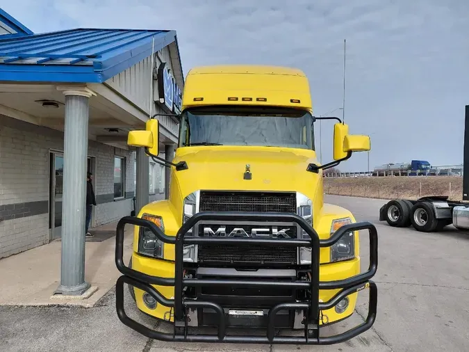 2022 MACK Anthema7f9a41c24e333ccd9c9f955fb2e63b5