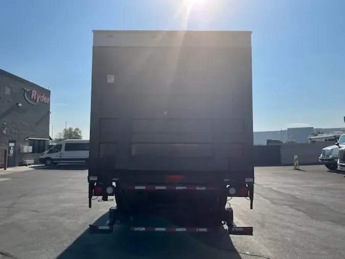 2019 FREIGHTLINER M2 106