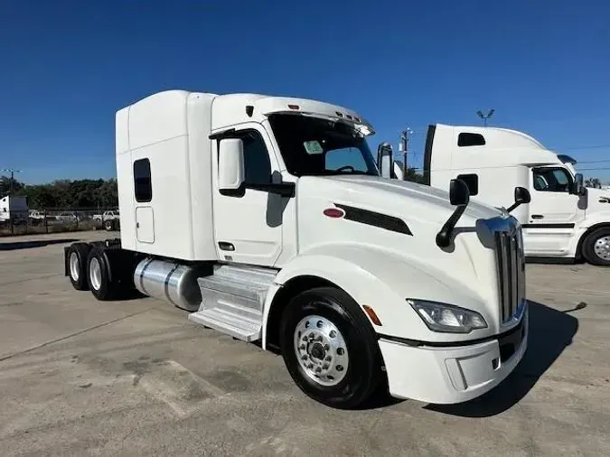 2022 Peterbilt 579a7fd96e3d05eb891cce0c21f882cd9da