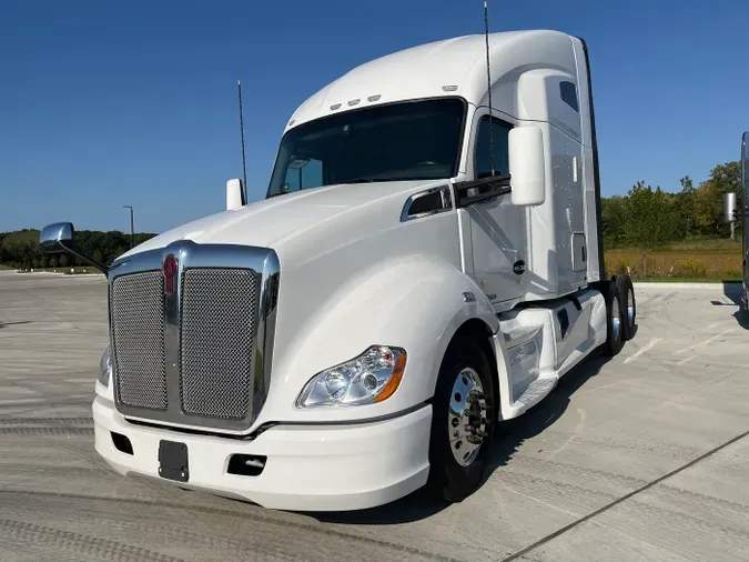 2021 Kenworth T680