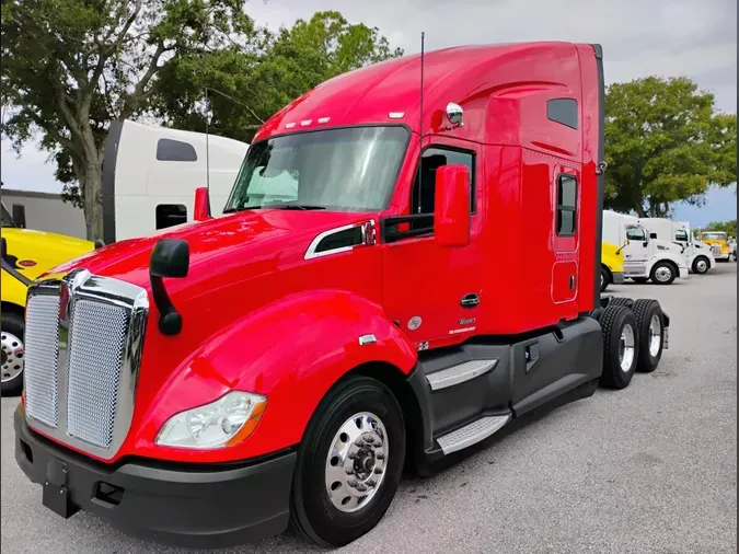 2022 Kenworth T680