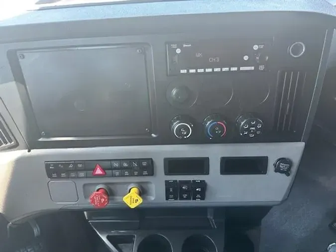 2021 Freightliner Cascadia