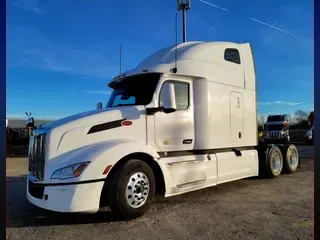 2022 Peterbilt 579