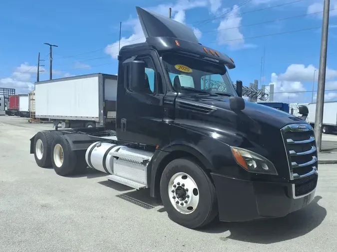 2020 FREIGHTLINER/MERCEDES NEW CASCADIA PX12664