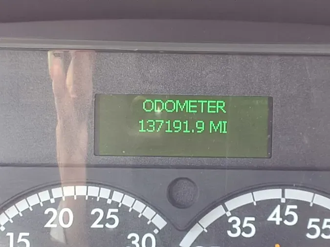 2016 FREIGHTLINER/MERCEDES M2 106