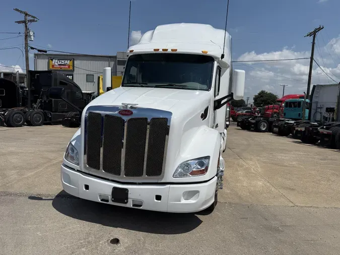 2022 Peterbilt 579