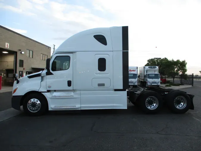 2019 FREIGHTLINER/MERCEDES NEW CASCADIA PX12664