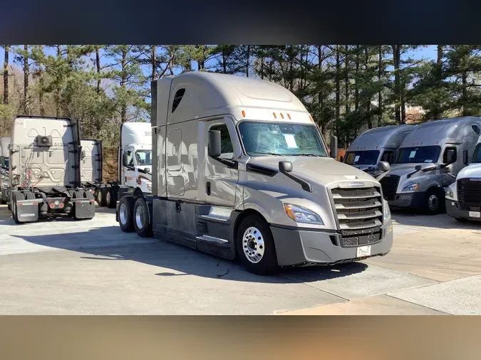 2021 Freightliner Cascadiaa810c621920dd18695136c3984d8c528