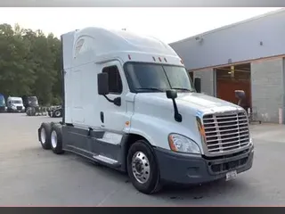 2016 Freightliner Cascadia