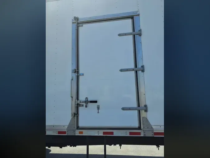 2021 FREIGHTLINER/MERCEDES M2 106