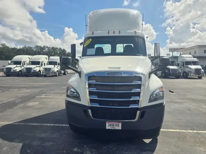 2019 FREIGHTLINER/MERCEDES NEW CASCADIA PX12664a813b8ee36861836b5523efb79f938e8