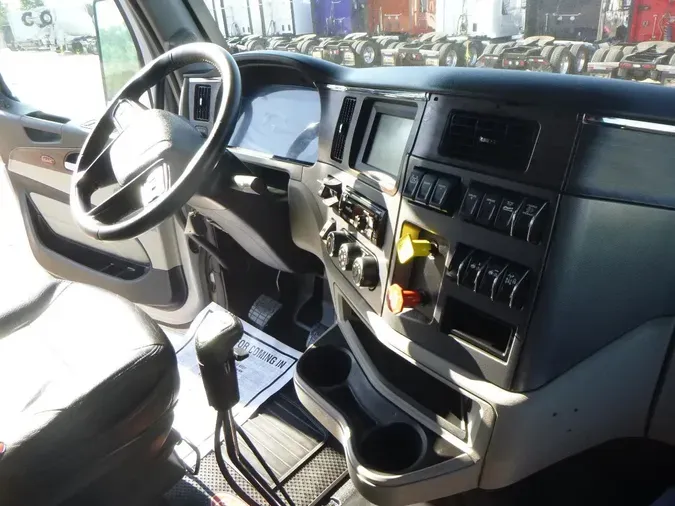 2022 Peterbilt 579a816cbcb18bbf28643f72b7c6b38422c